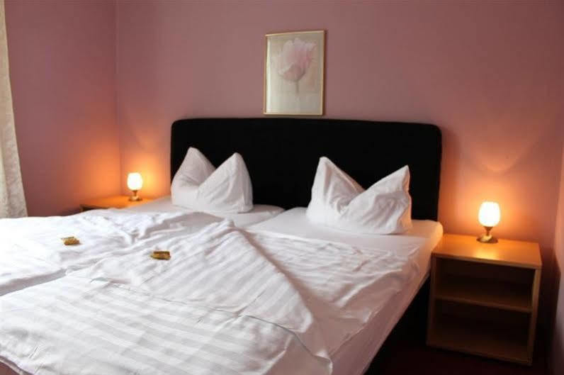 Hotel Am Schwarzen Berg Stade Luaran gambar